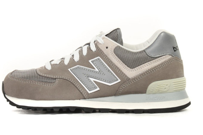 ���� ML574VG